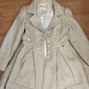 Luxurious Mid-Length Peacoat